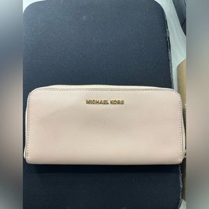 Michael Kors wallet